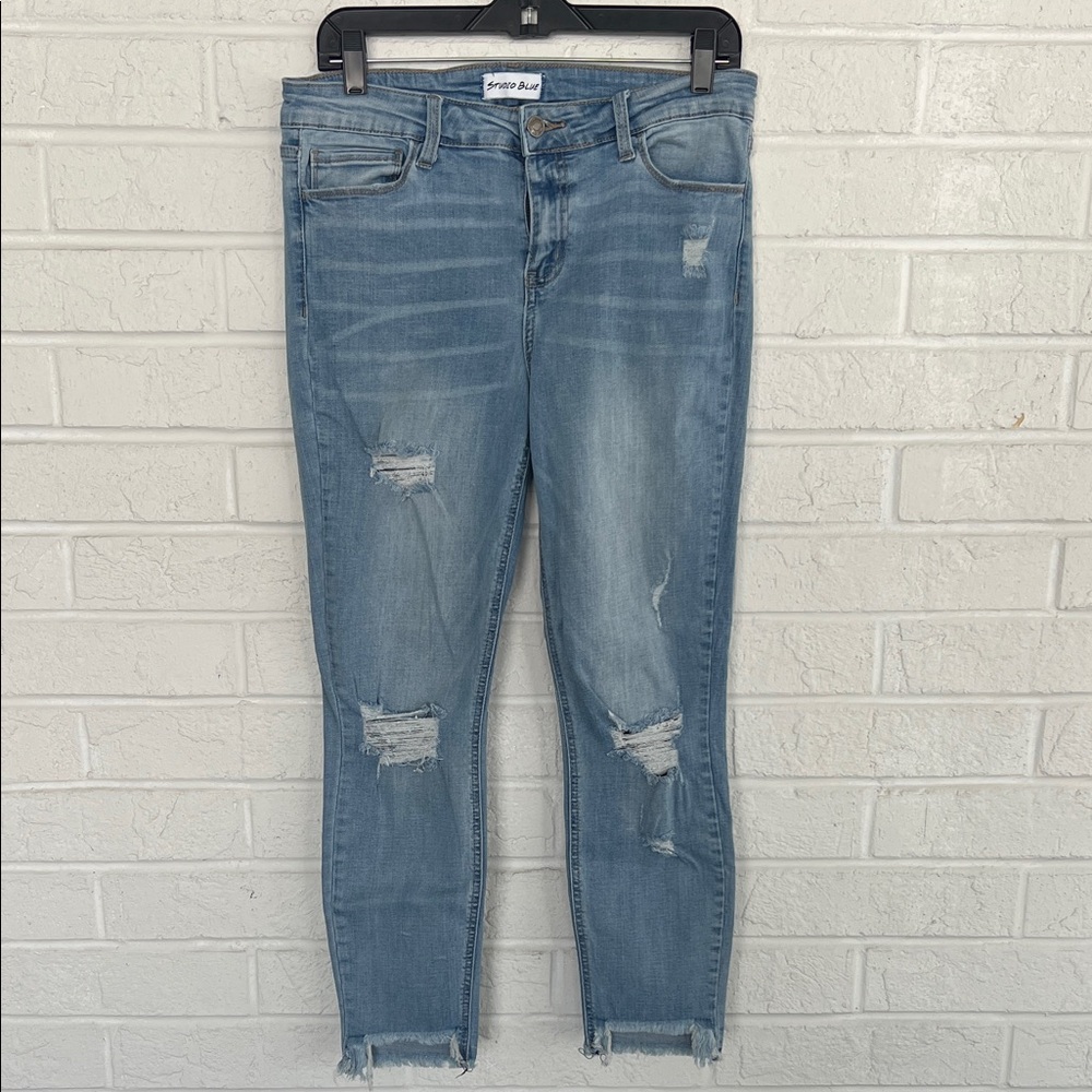 Studio Blue Women's Blue Distressed Jeans with Rips. Size 30